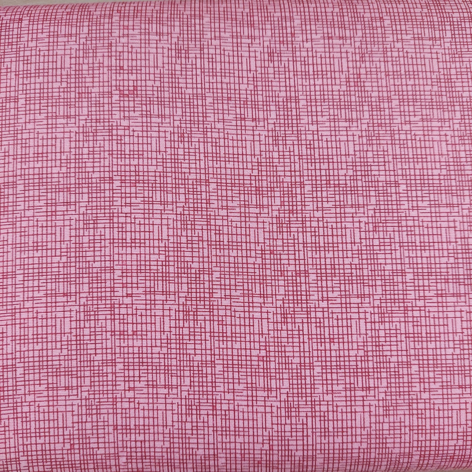 Tecido Tricoline  - textura goiaba - Fuxicos e Fricotes  (50x1,50cm)             